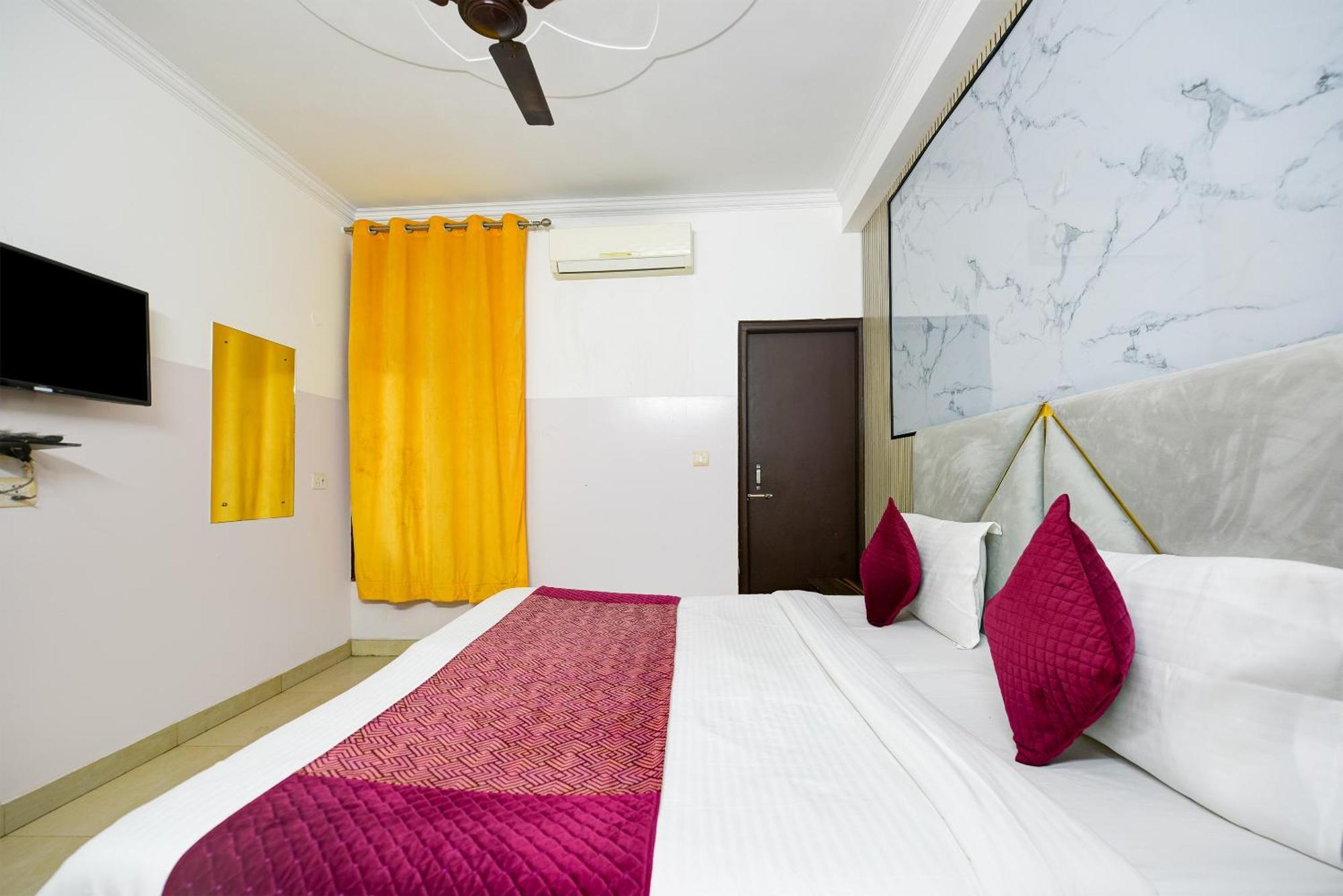 Hotel Galaxy Near Delhi Airport New Delhi Exterior photo