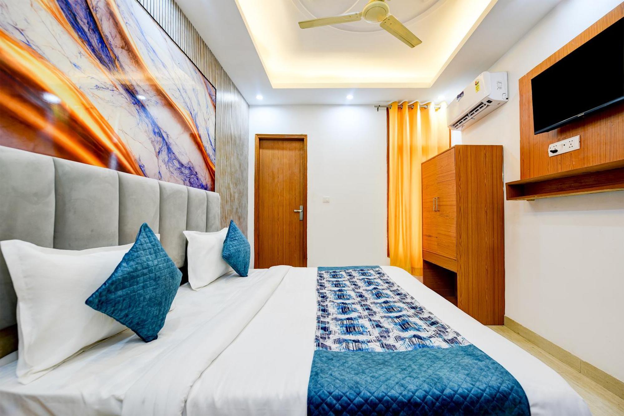 Hotel Galaxy Near Delhi Airport New Delhi Exterior photo