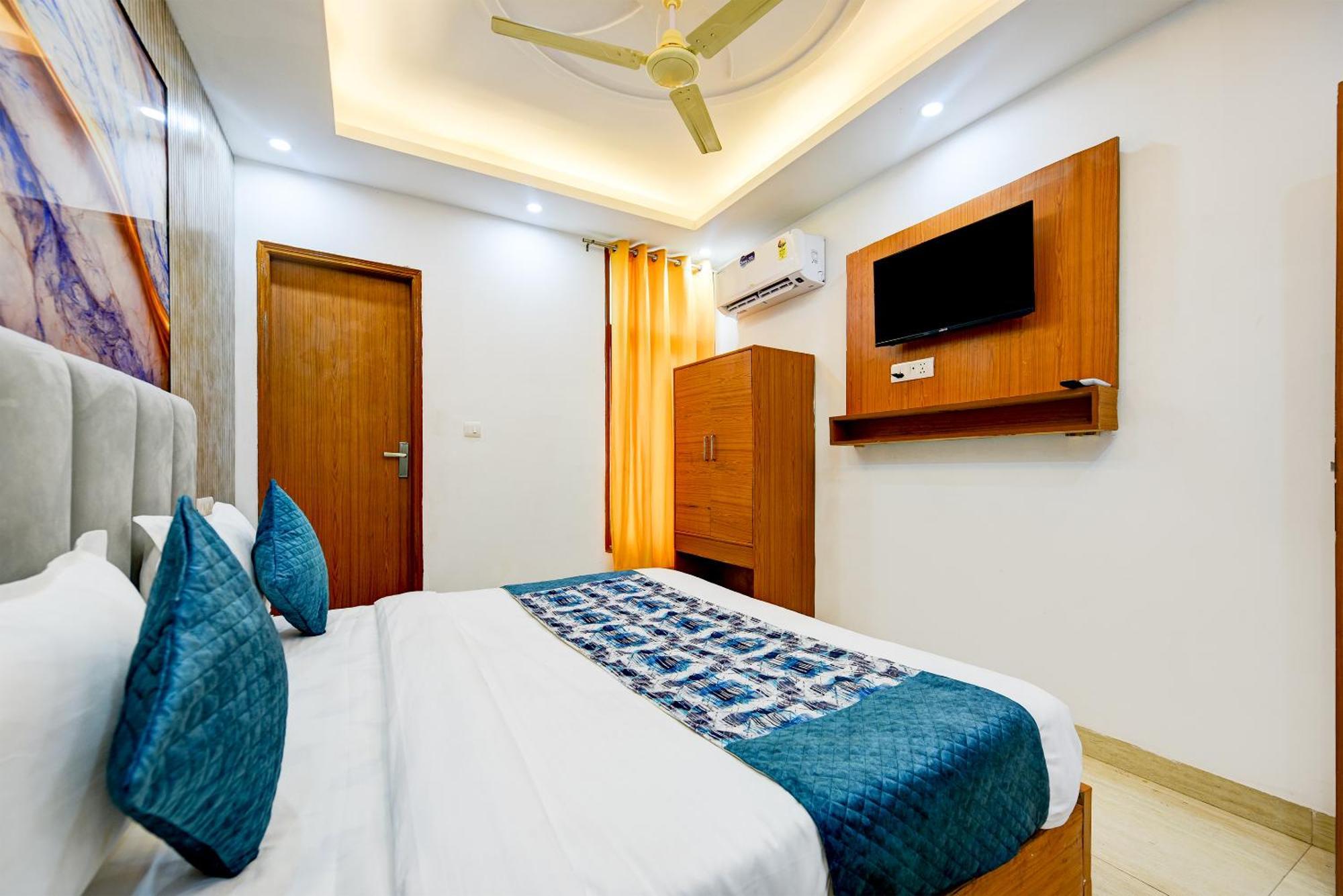 Hotel Galaxy Near Delhi Airport New Delhi Exterior photo